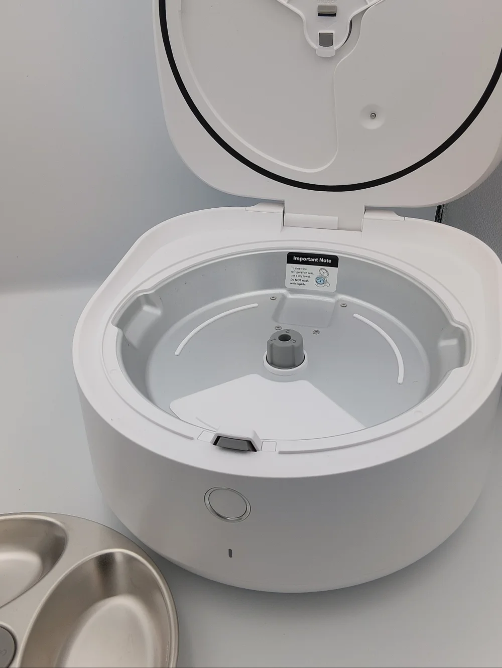 Petlibro Polar White With Steel plate wet food cat feeder